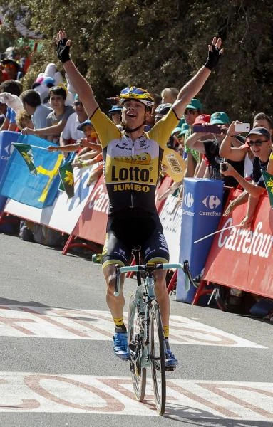 Lindeman claims summit win; Chaves holds Vuelta lead