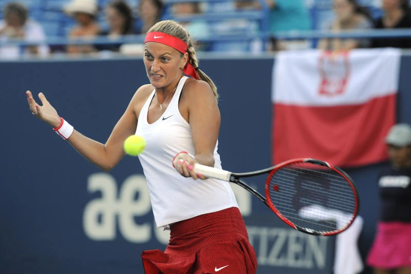 Wozniacki, Kvitova set New Haven semi showdown