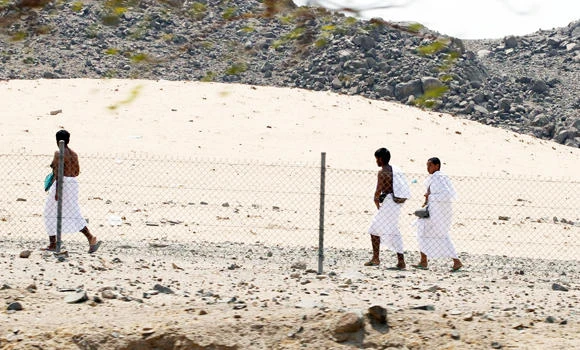 Entry points reinforced to net illegal pilgrims