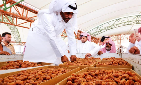 Festive joy grips ‘City of Dates’