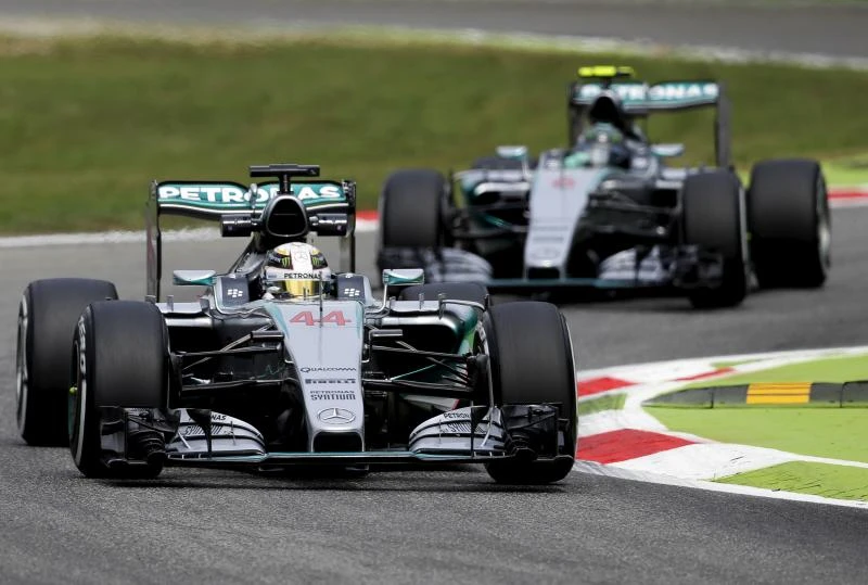 Hamilton on top as Mercedes dominates at Monza