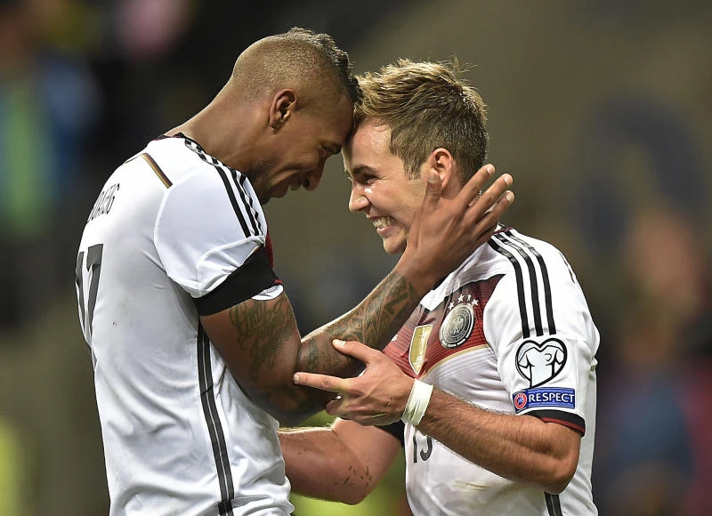 Germany goes top of Euro 2016 qualifying group