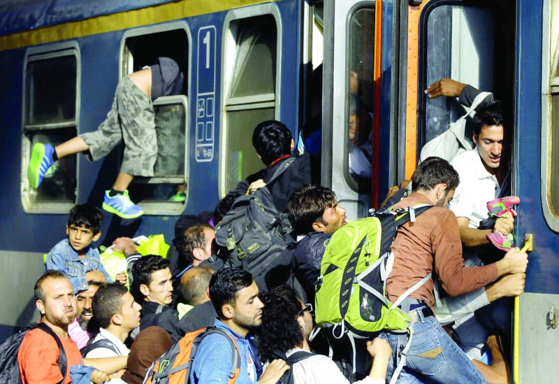 ‘Wake up call’ as thousands of migrants pour into Austria