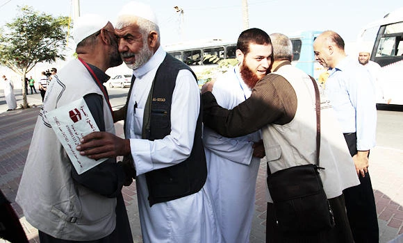 1,000 kin of Palestinian martyrs state guests at Haj
