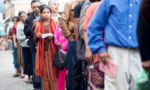 Comedian leads president vote in Guatemala