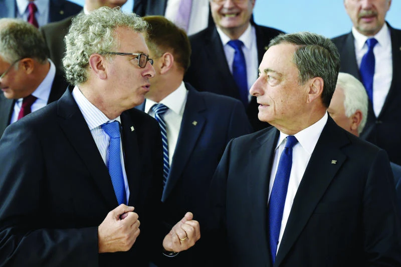 Euro zone downplays Greece vote dangers