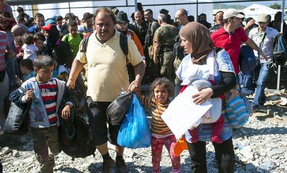 Children among 34 dead in new migrant tragedy off Greece