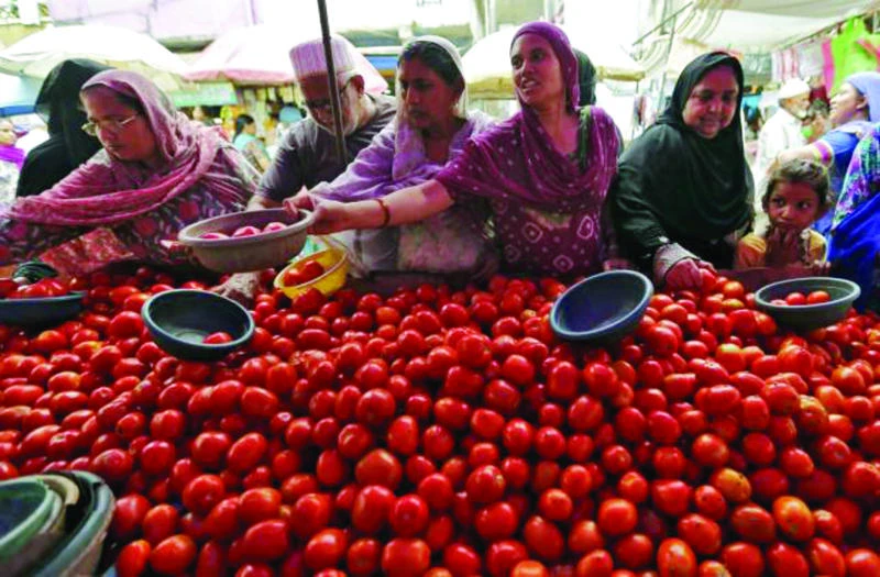 Wholesale prices fall for 10th straight month