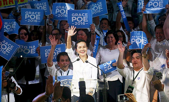Philippine movie stars’ daughter launches presidential bid