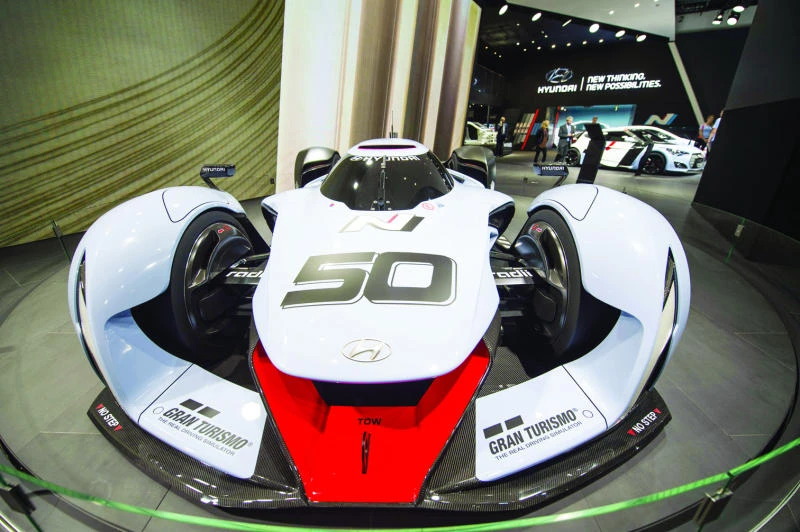 Hyundai cautious on prospects for self-driving cars