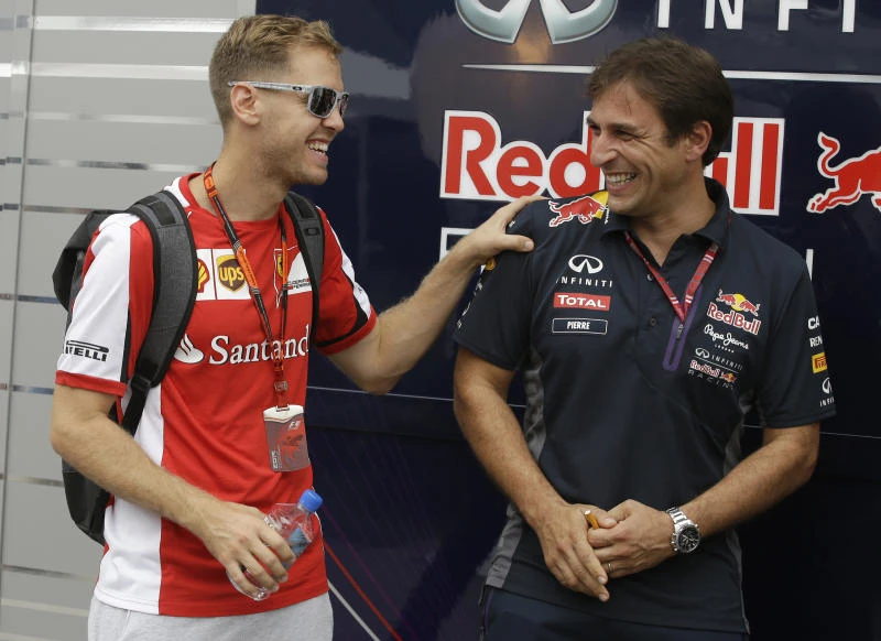 Vettel urges Renault to stay in F1