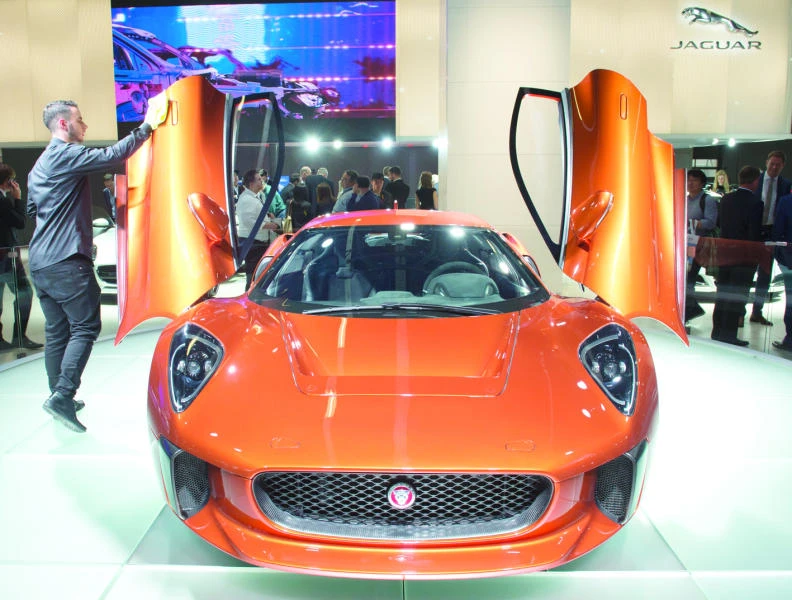 Hacking sends shivers through brave new world of digital cars