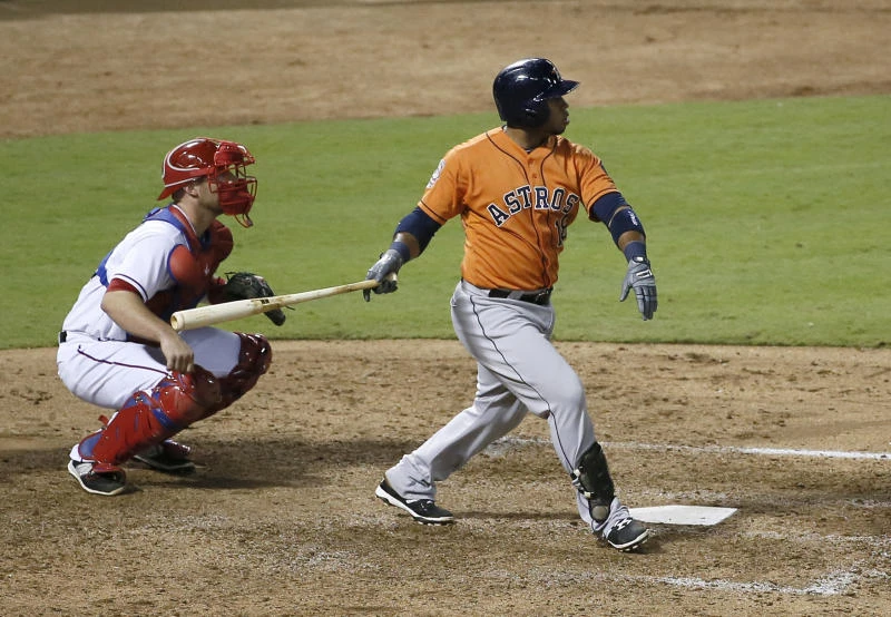 Shin’s 4 hits, 2 RBIs lead Rangers to sweep of Astros