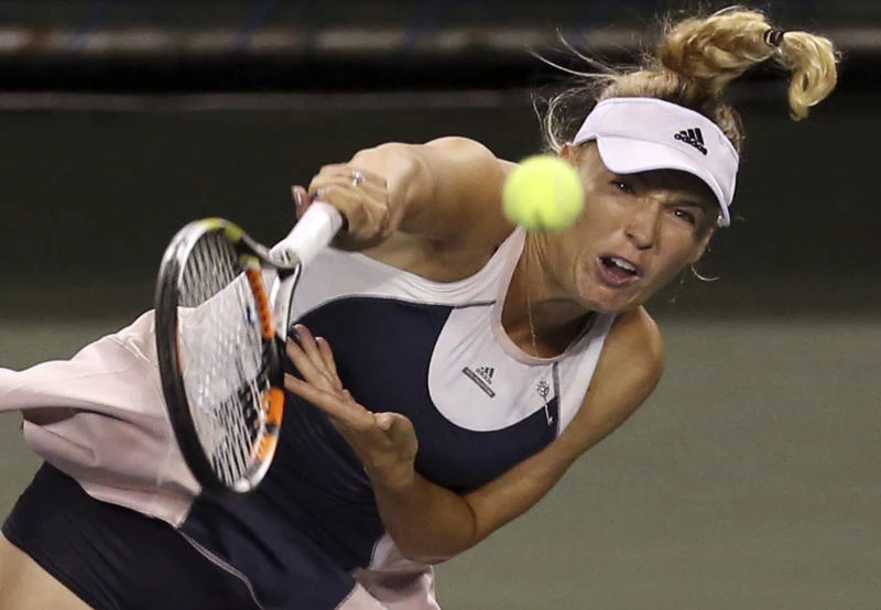 Top seed Halep has it easy in Guangzhou Open