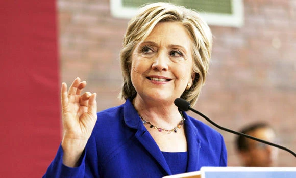 FBI finds deleted Clinton e-mails