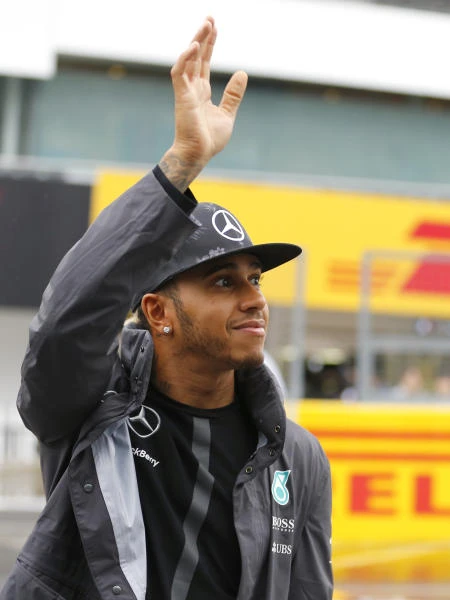 Hamilton fears more trouble in title race