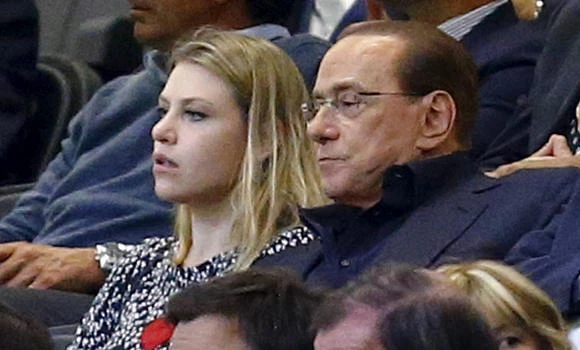 Berlusconi says Crimea split from Ukraine was democratic