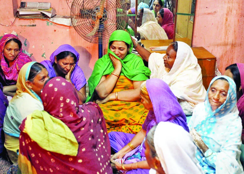 Three brothers make frantic calls about parents on Haj