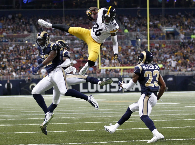Pittsburgh loses Roethlisberger in 12-6 win over St. Louis