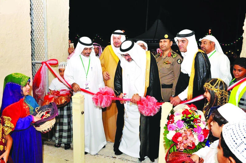 Qatif festival inaugurated at colorful ceremony