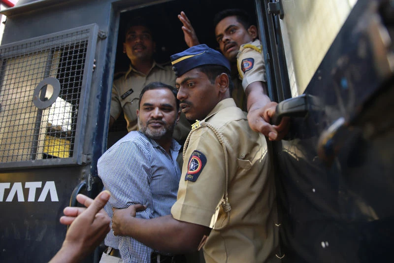 India sentences five men to death for 2006 Mumbai train blasts