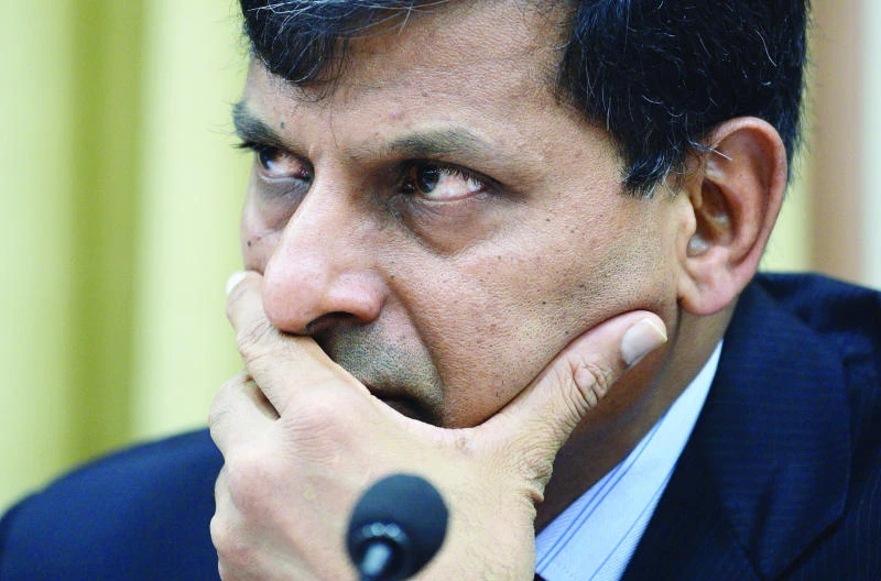 India's growth slows to 7% in first quarter
