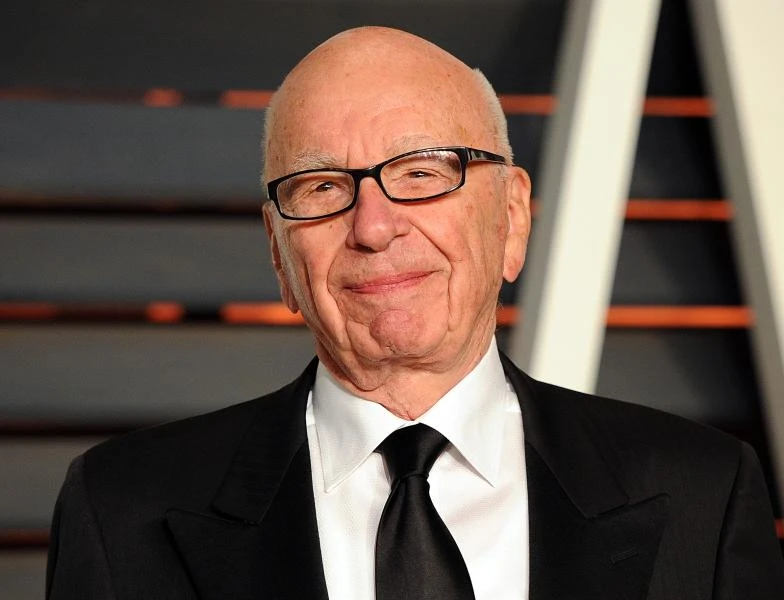 Murdoch says sorry for ‘real black president’ tweet