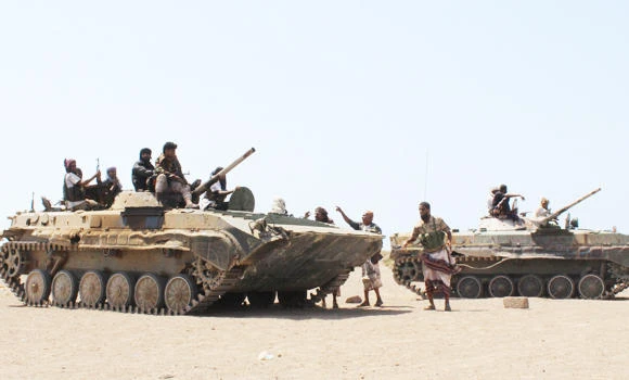 Houthi rockets injure two