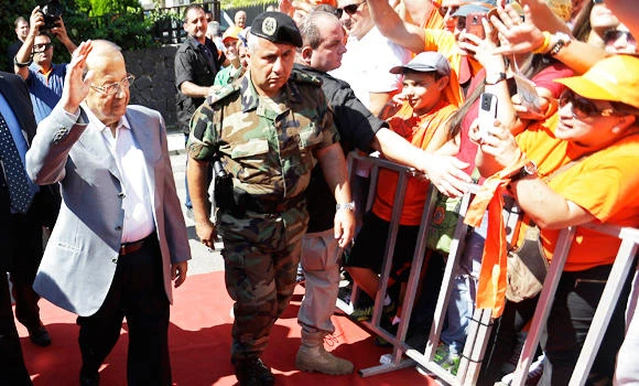 Thousands of Lebanese rally for Aoun