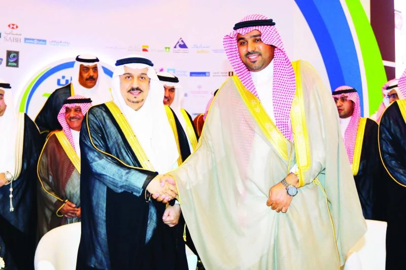 Riyadh governor honors Mobily for being among top 100 brands