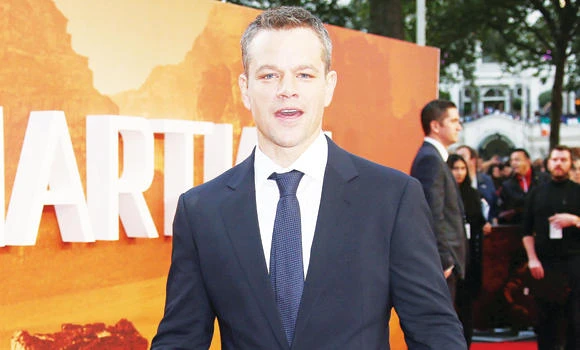 ‘The Martian’ stranded atop box office