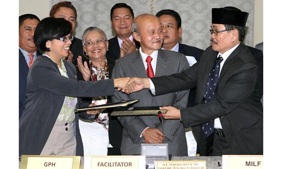 Nations say Philippine peace effort shouldn’t break down