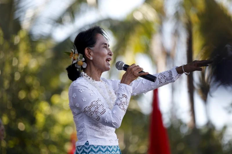 Suu Kyi takes election bid to Myanmar’s strife-torn Rakhine