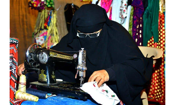 No more visas for expat men dressmakers