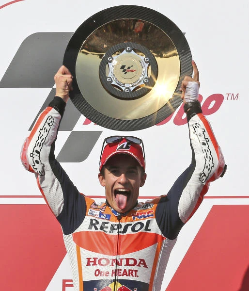 Marquez snatches last-gasp victory in Australia
