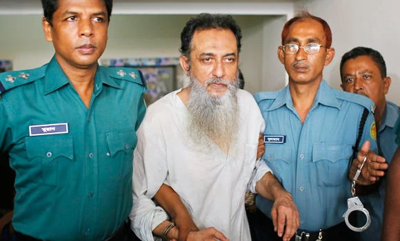 Dhaka investigates alleged radical threat against media