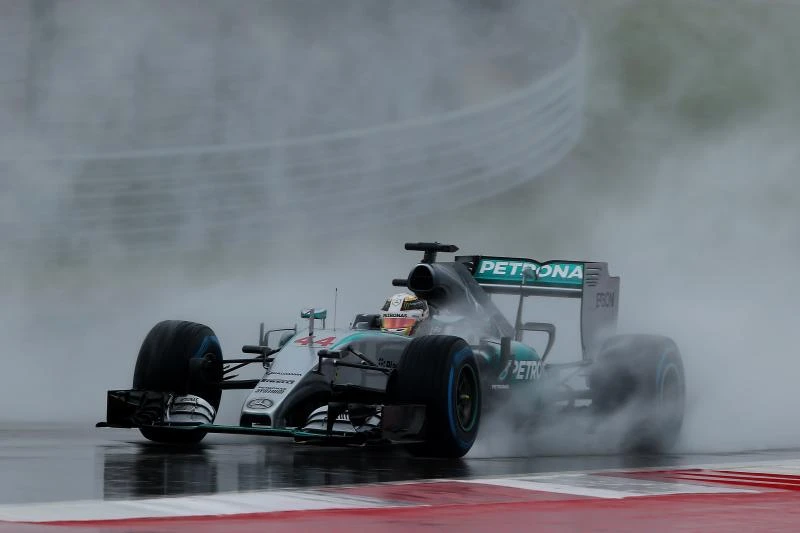 Hamilton fastest as US fans shut out by rain