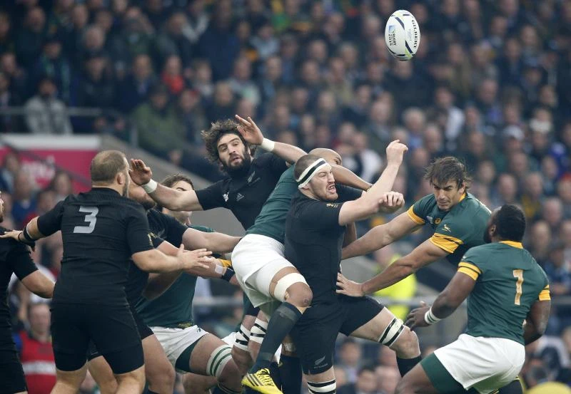 New Zealand wears down South Africa to enter World Cup Rugby final