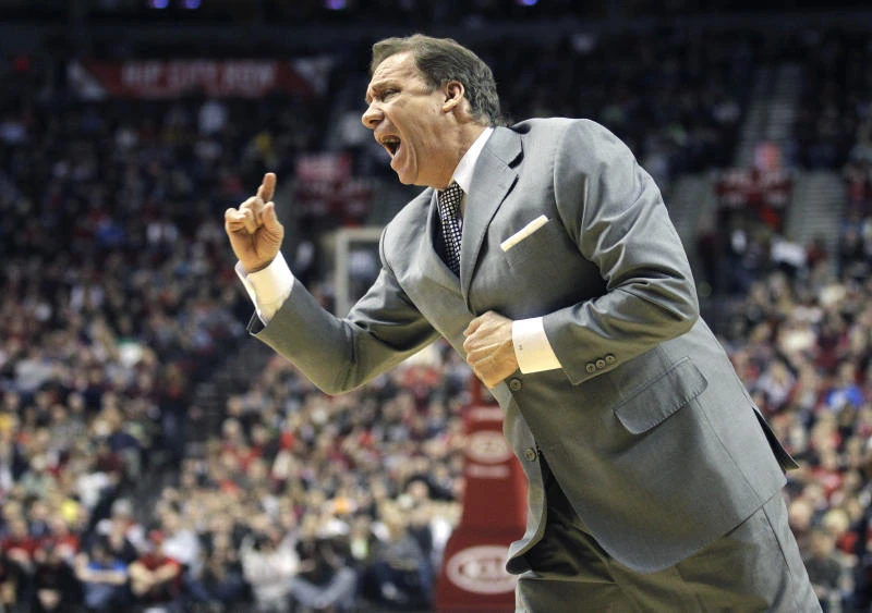 Minnesota Timberwolves coach Flip Saunders dies of cancer at 60