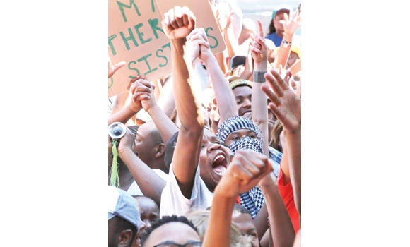 Top South African university to re-open after protests
