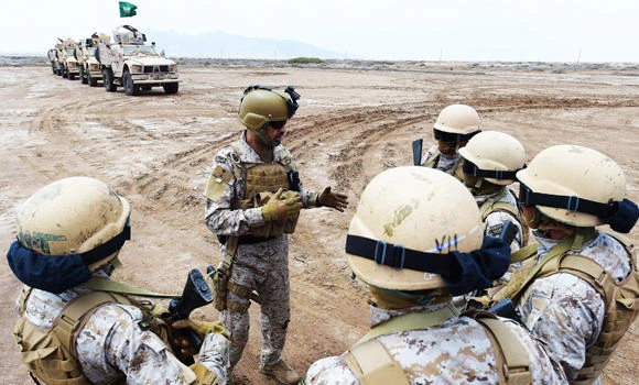 KSA-led coalition airdrops arms for Yemen loyalists