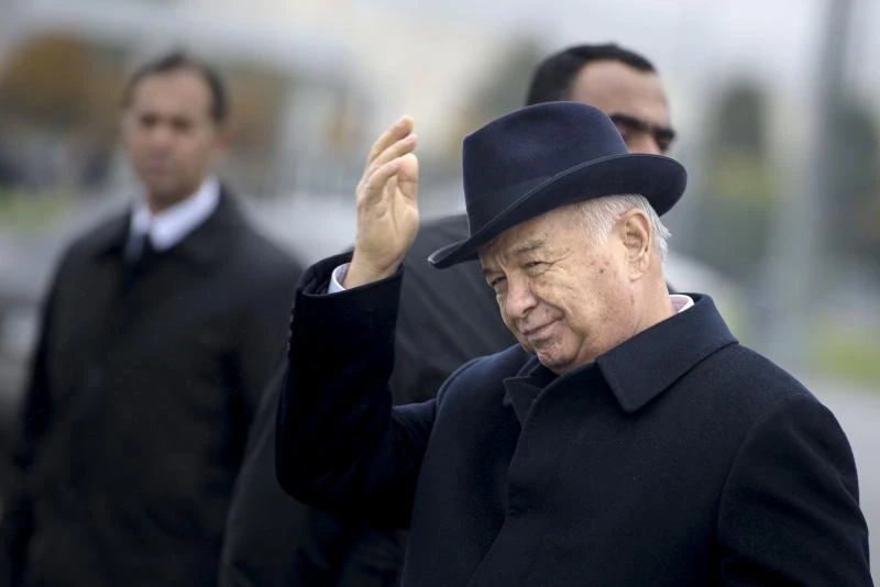Kerry reaches Samarkand to meet Karimov