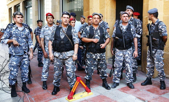 8 dead in Lebanon nightclub shootout