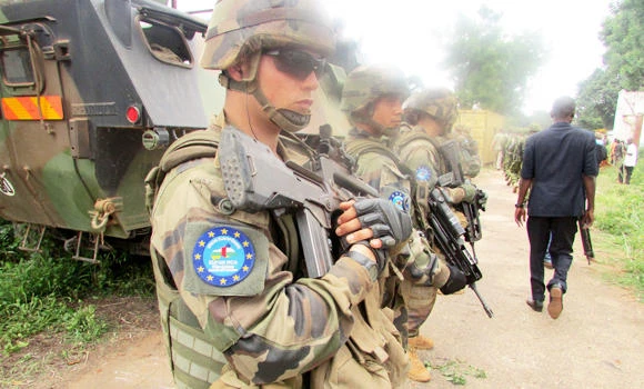 Hundreds march in Central African Republic in support of army