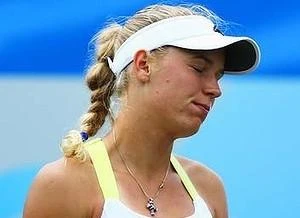 Bread knife injury ends Wozniacki’s season