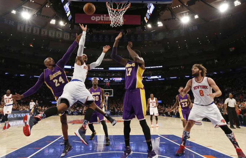 Knicks frustrate Kobe and Lakers