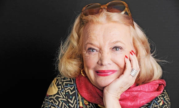 Rowlands celebrates 6 decades in film with honorary Oscar