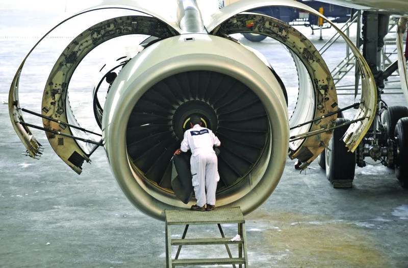 Rolls-Royce shares nosedive on latest profit warning