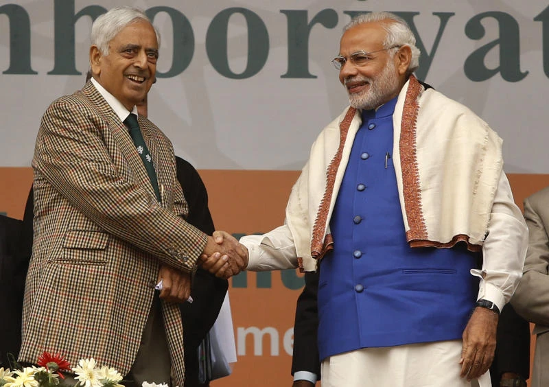 Authors urge Cameron to raise India’s ‘climate of fear’ with Modi