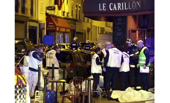 Paris shootings, explosions leave at least 39 dead